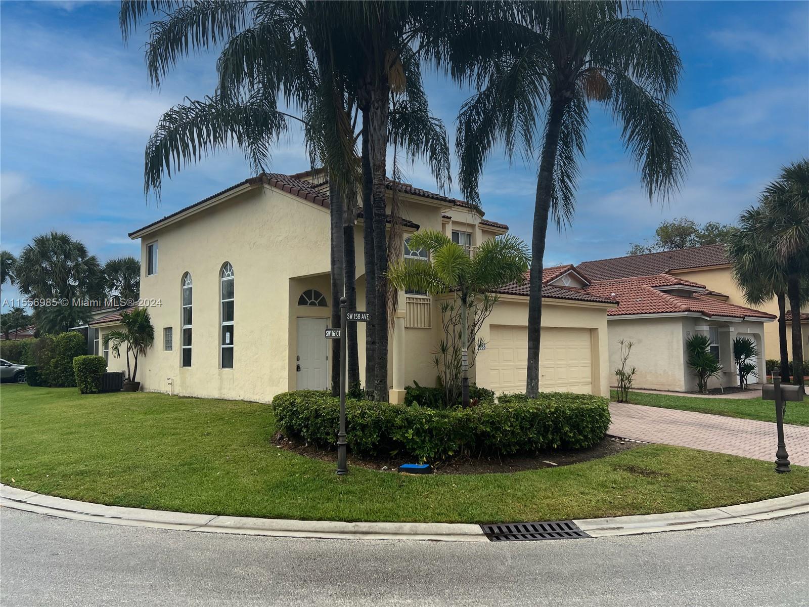 1688 SW 158th Ave, Pembroke Pines, Florida 33027, 4 Bedrooms Bedrooms, ,2 BathroomsBathrooms,Residential,For Sale,1688 SW 158th Ave,A11556985