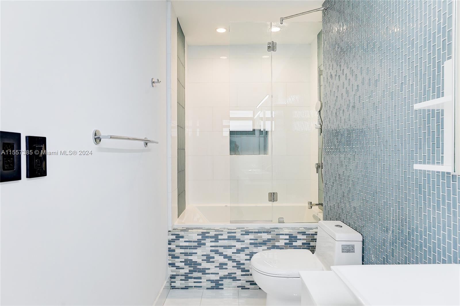 2311 NE 193rd St, Miami, Florida 33180, 4 Bedrooms Bedrooms, ,2 BathroomsBathrooms,Residential,For Sale,2311 NE 193rd St,A11557385