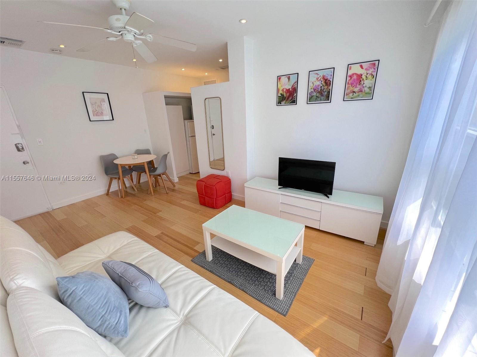 1555 Pennsylvania Ave 205, Miami Beach, Florida 33139, 1 Bedroom Bedrooms, ,1 BathroomBathrooms,Residentiallease,For Rent,1555 Pennsylvania Ave 205,A11557646