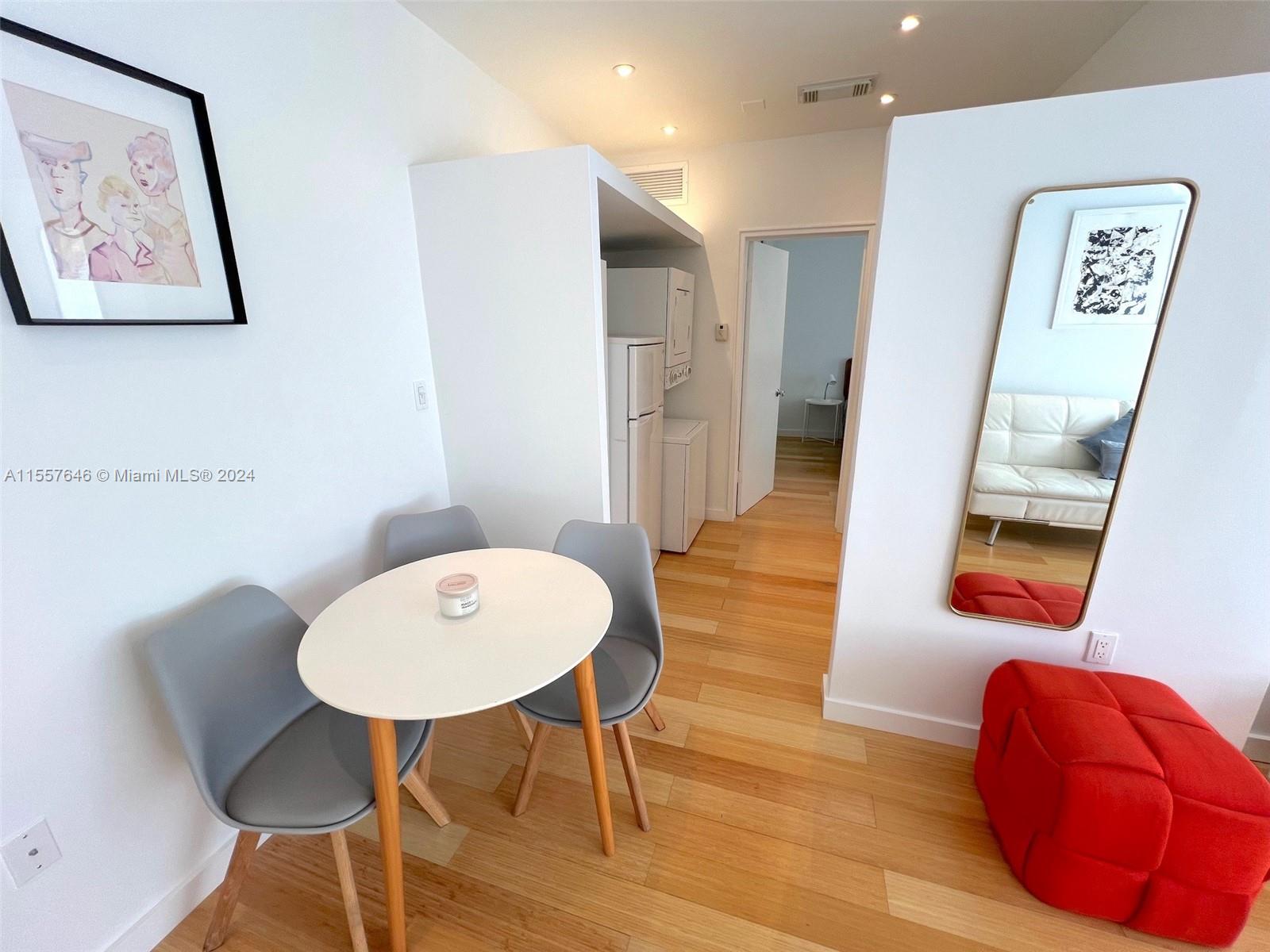 1555 Pennsylvania Ave 205, Miami Beach, Florida 33139, 1 Bedroom Bedrooms, ,1 BathroomBathrooms,Residentiallease,For Rent,1555 Pennsylvania Ave 205,A11557646
