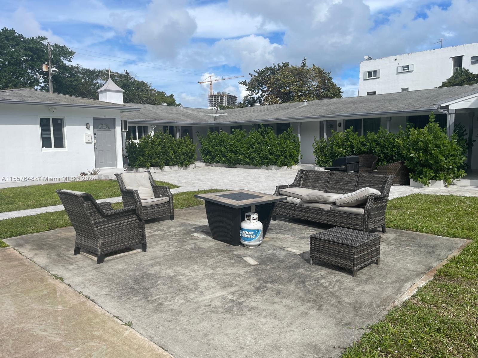 625 S 20th Ave 3, Hollywood, Florida 33020, ,1 BathroomBathrooms,Residentiallease,For Rent,625 S 20th Ave 3,A11557648