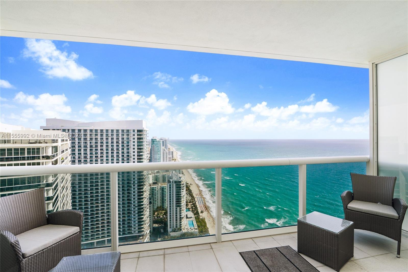 1830 S Ocean Dr 4512, Hallandale Beach, Florida 33009, 1 Bedroom Bedrooms, ,1 BathroomBathrooms,Residential,For Sale,1830 S Ocean Dr 4512,A11555992