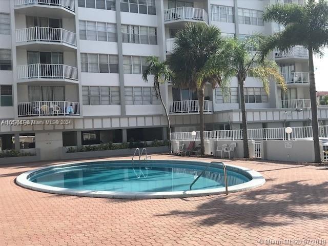 16710 NE 9th Ave 607, North Miami Beach, Florida 33162, 1 Bedroom Bedrooms, ,1 BathroomBathrooms,Residentiallease,For Rent,16710 NE 9th Ave 607,A11557667