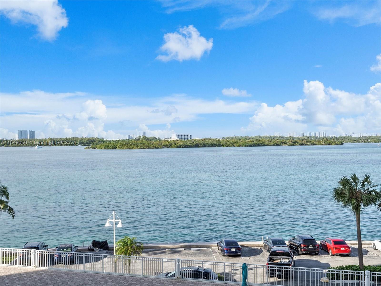 10350 W Bay Harbor Dr 4V, Bay Harbor Islands, Florida 33154, 1 Bedroom Bedrooms, ,1 BathroomBathrooms,Residential,For Sale,10350 W Bay Harbor Dr 4V,A11549050