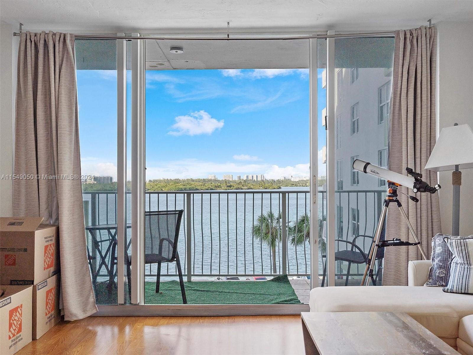 10350 W Bay Harbor Dr 4V, Bay Harbor Islands, Florida 33154, 1 Bedroom Bedrooms, ,1 BathroomBathrooms,Residential,For Sale,10350 W Bay Harbor Dr 4V,A11549050