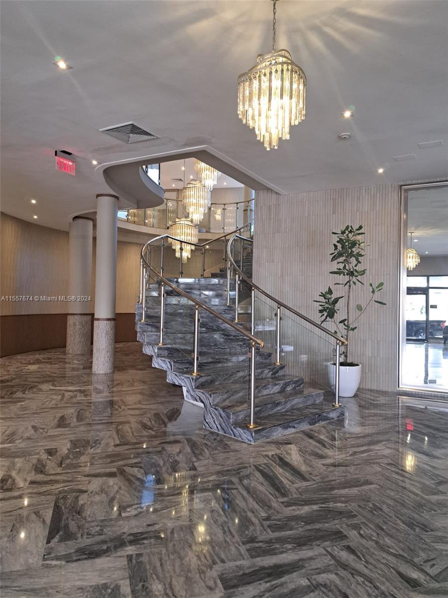 5401 E Collins Ave 512, Miami Beach, Florida 33140, 2 Bedrooms Bedrooms, ,2 BathroomsBathrooms,Residentiallease,For Rent,5401 E Collins Ave 512,A11557674