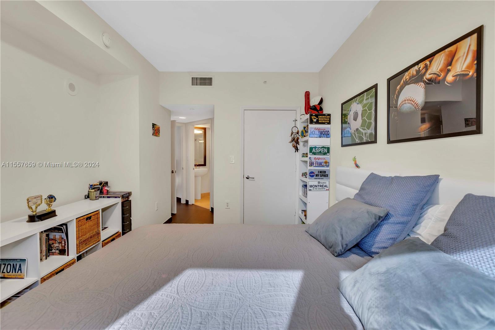 20000 E Country Club Dr 611, Aventura, Florida 33180, 3 Bedrooms Bedrooms, ,3 BathroomsBathrooms,Residential,For Sale,20000 E Country Club Dr 611,A11557659