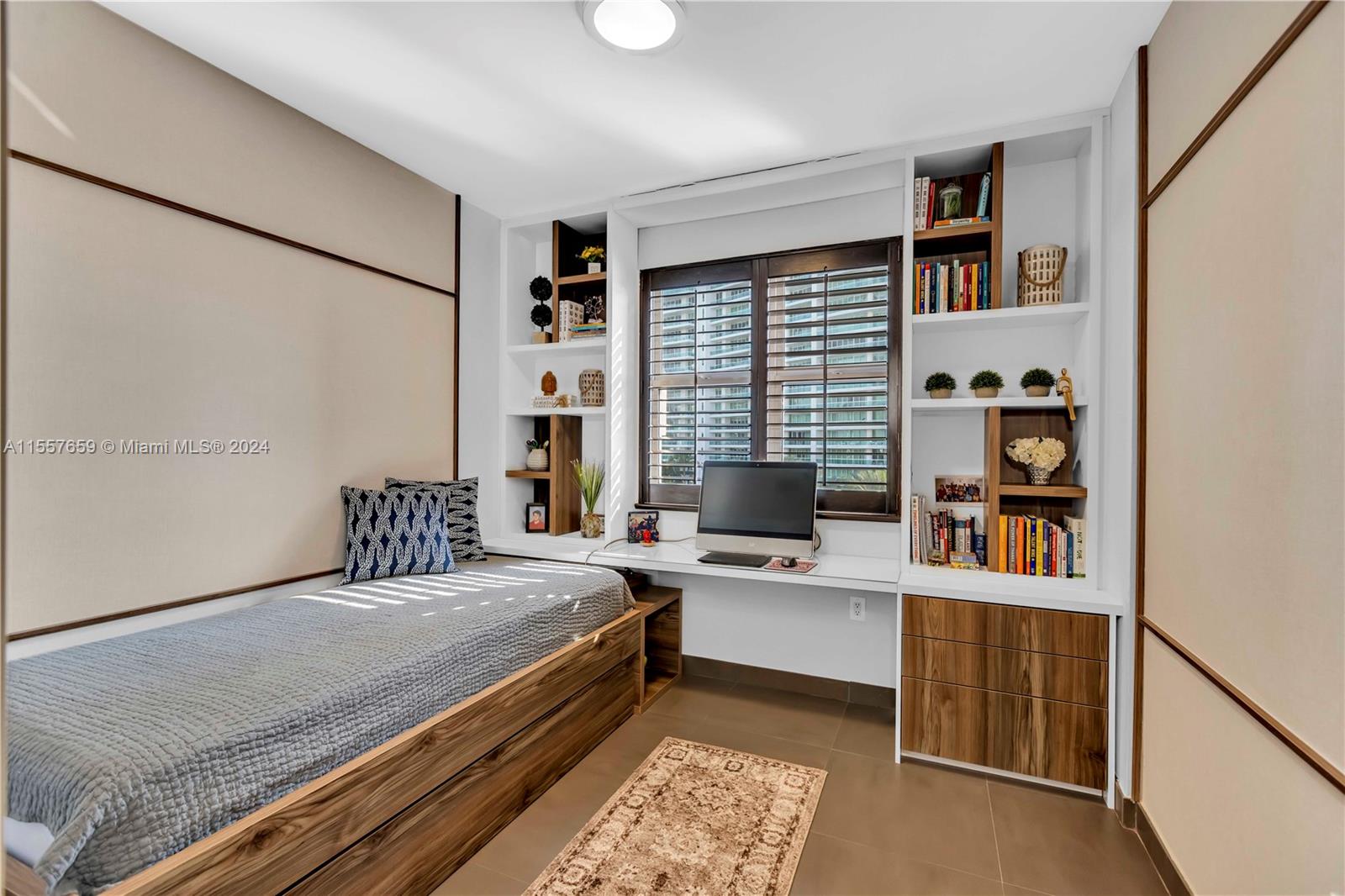 20000 E Country Club Dr 611, Aventura, Florida 33180, 3 Bedrooms Bedrooms, ,3 BathroomsBathrooms,Residential,For Sale,20000 E Country Club Dr 611,A11557659