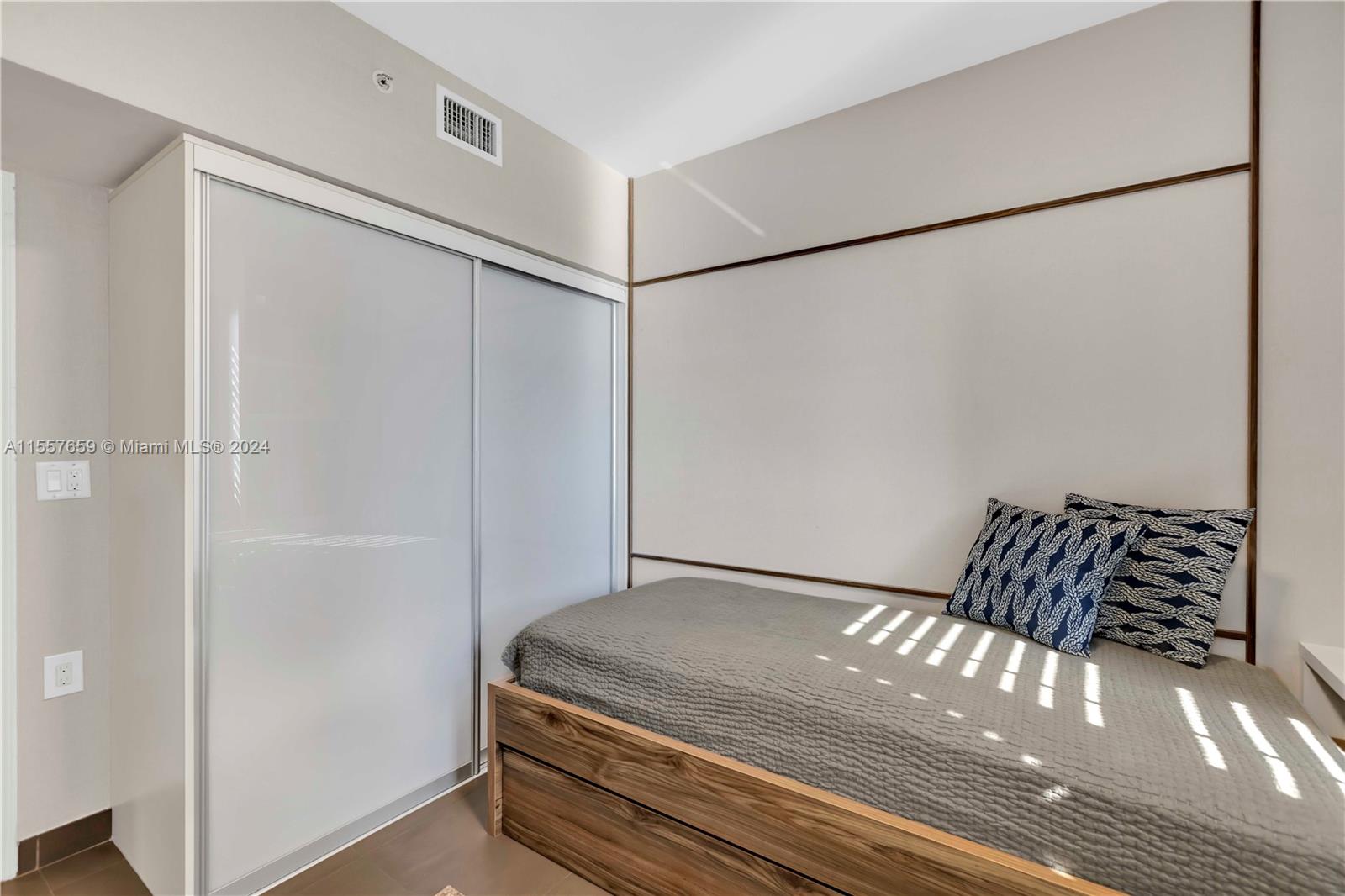 20000 E Country Club Dr 611, Aventura, Florida 33180, 3 Bedrooms Bedrooms, ,3 BathroomsBathrooms,Residential,For Sale,20000 E Country Club Dr 611,A11557659