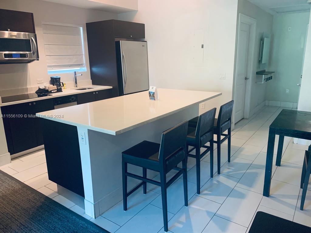 5300 NW 87th Ave 108, Doral, Florida 33178, 1 Bedroom Bedrooms, ,2 BathroomsBathrooms,Residentiallease,For Rent,5300 NW 87th Ave 108,A11556109