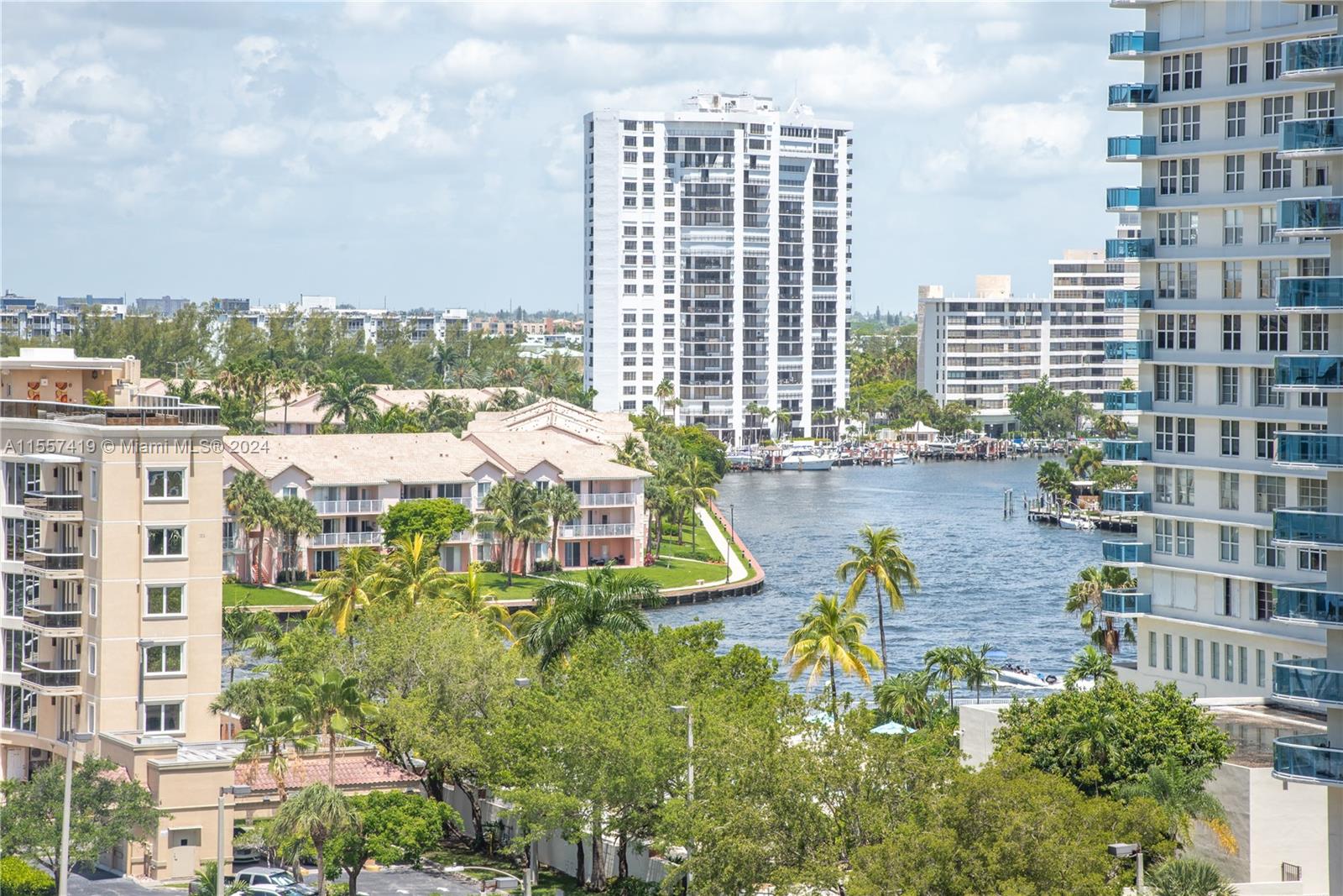 3901 OCEAN DR 9P, Hollywood, Florida 33019, 2 Bedrooms Bedrooms, ,2 BathroomsBathrooms,Residentiallease,For Rent,3901 OCEAN DR 9P,A11557419