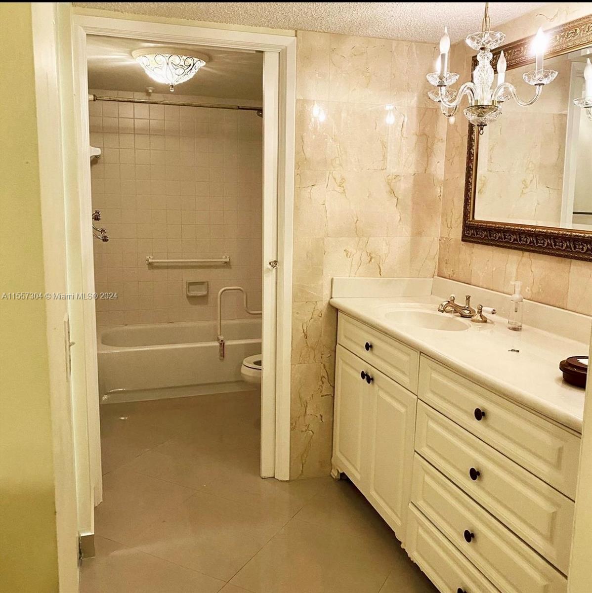 13455 SW 16th Ct 409F, Pembroke Pines, Florida 33027, 2 Bedrooms Bedrooms, ,1 BathroomBathrooms,Residentiallease,For Rent,13455 SW 16th Ct 409F,A11557304