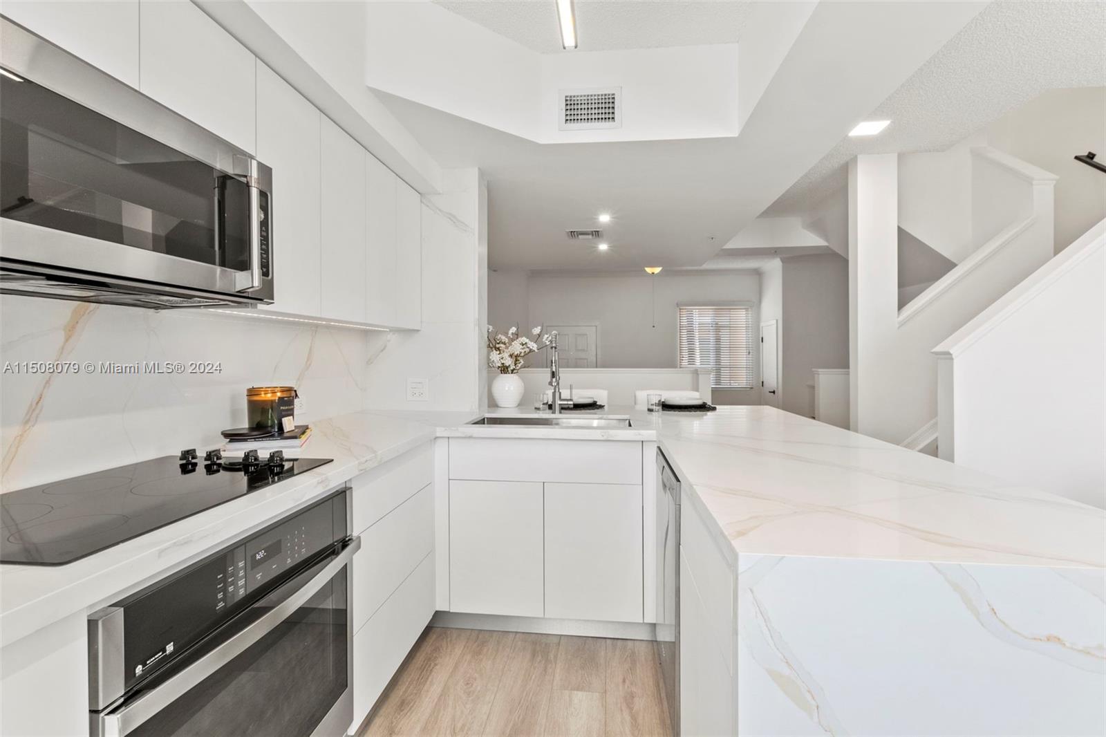 2831 NE 185th St 604, Aventura, Florida 33180, 2 Bedrooms Bedrooms, ,2 BathroomsBathrooms,Residential,For Sale,2831 NE 185th St 604,A11508079