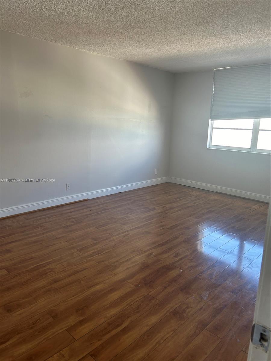 6770 Indian Creek Dr 14P, Miami Beach, Florida 33141, 2 Bedrooms Bedrooms, ,2 BathroomsBathrooms,Residentiallease,For Rent,6770 Indian Creek Dr 14P,A11557709