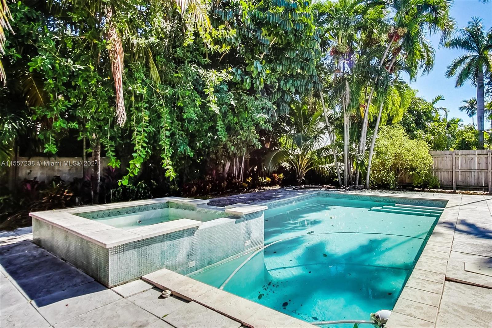 5435 La Gorce Dr, Miami Beach, Florida 33140, 3 Bedrooms Bedrooms, ,3 BathroomsBathrooms,Residential,For Sale,5435 La Gorce Dr,A11557238