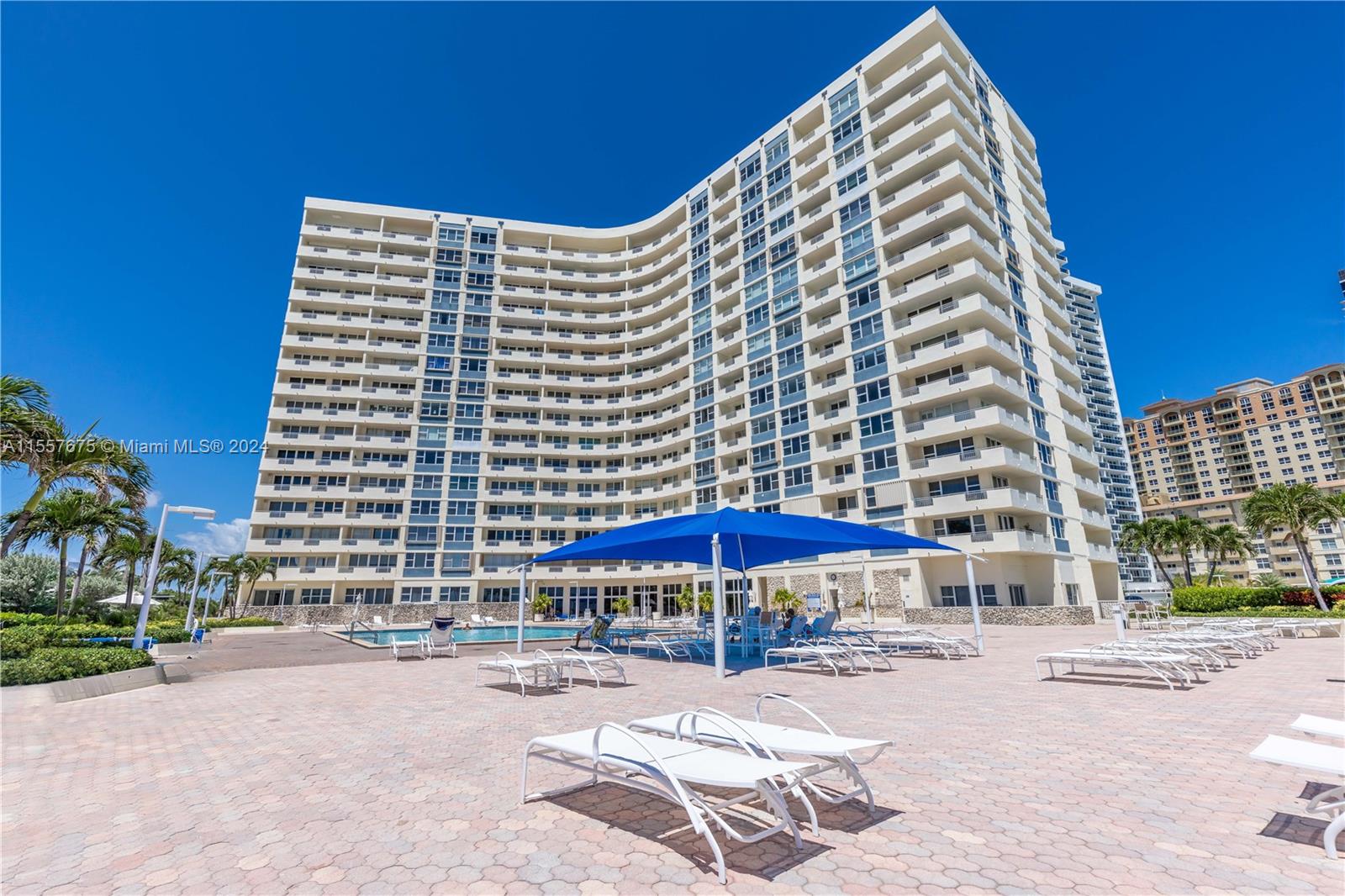 3180 S Ocean Dr 415, Hallandale Beach, Florida 33009, 1 Bedroom Bedrooms, ,1 BathroomBathrooms,Residentiallease,For Rent,3180 S Ocean Dr 415,A11557675
