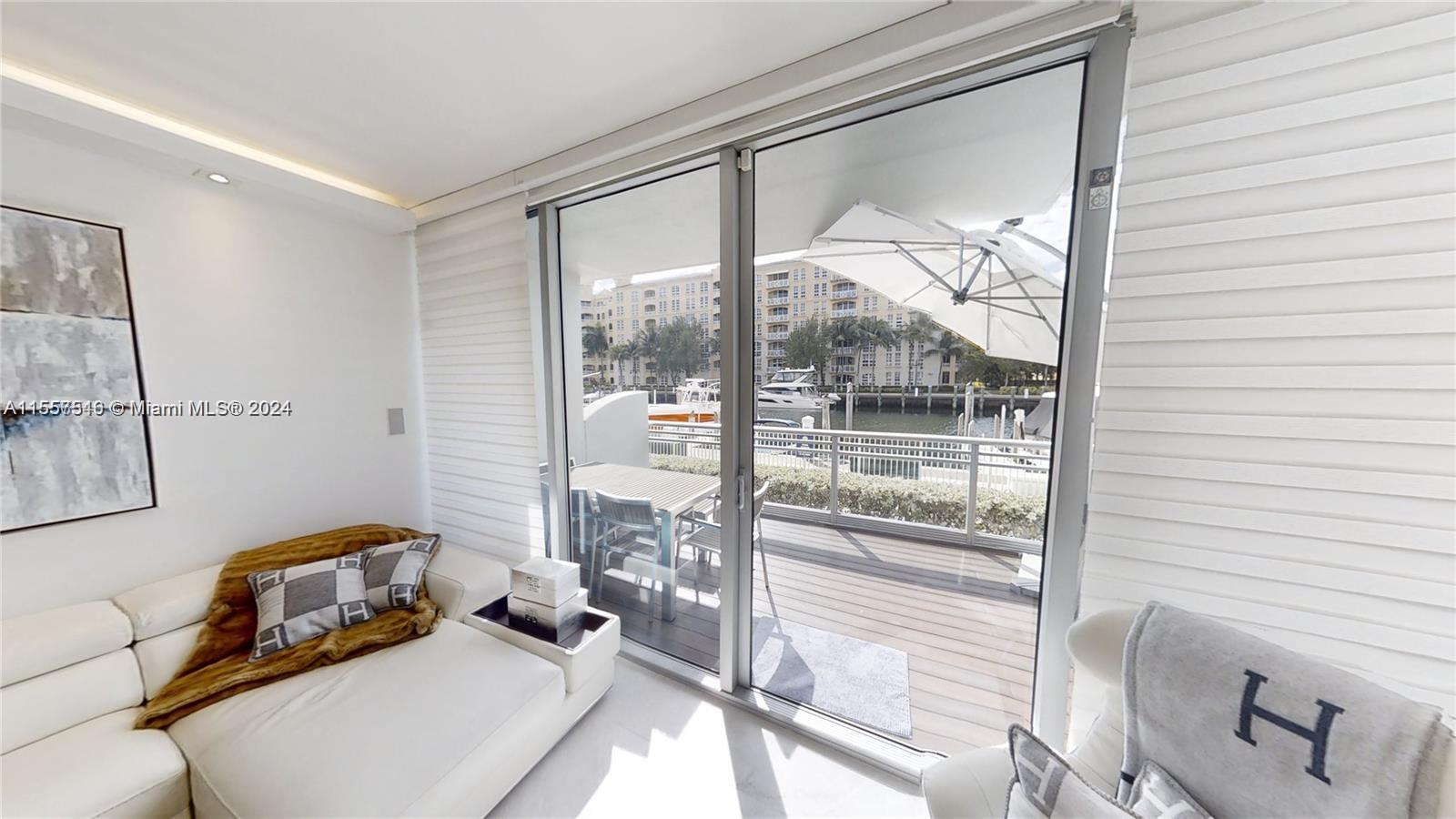 Aventura, Florida 33180, 2 Bedrooms Bedrooms, ,3 BathroomsBathrooms,Residential,For Sale,A11557546