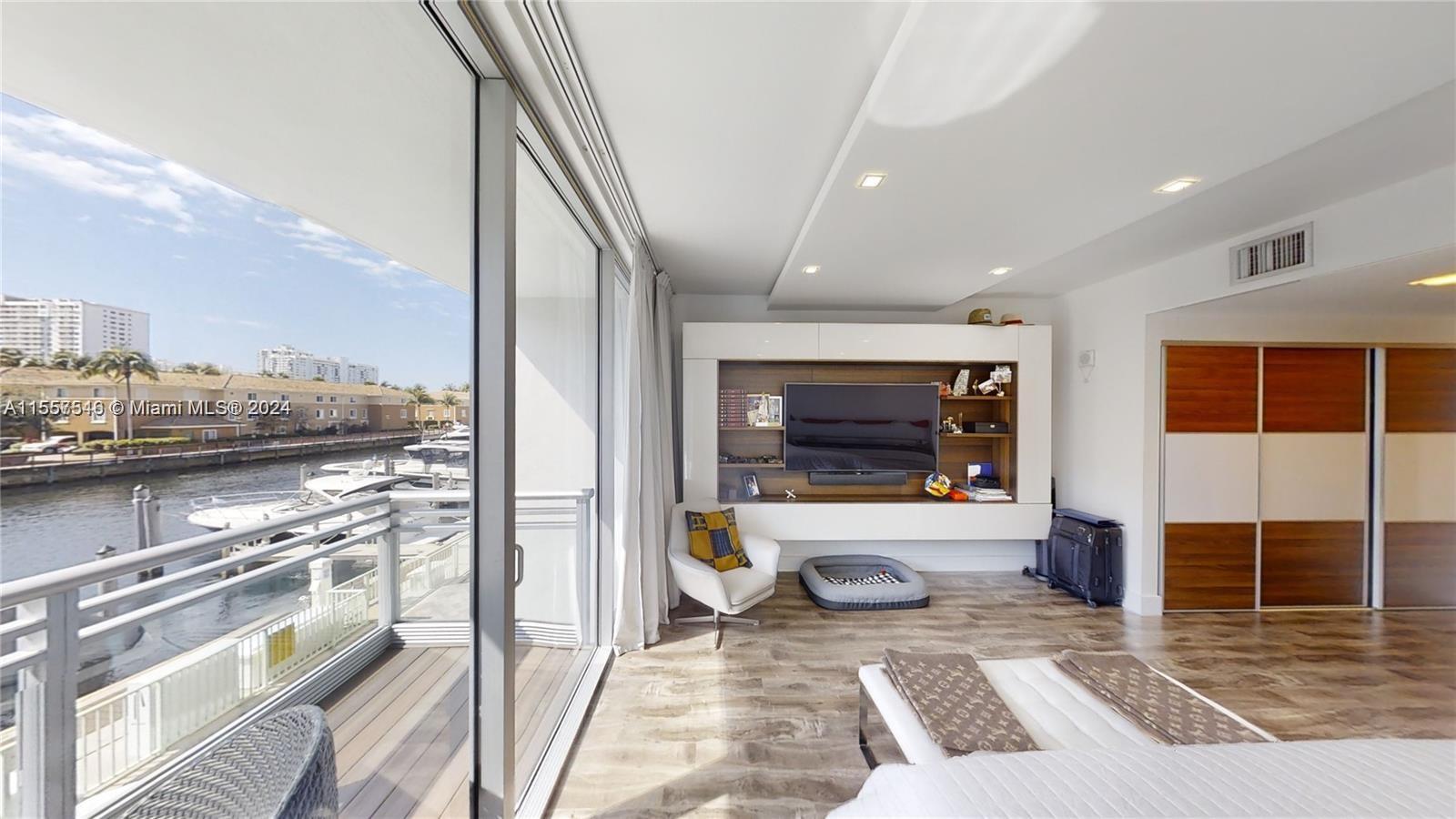 Aventura, Florida 33180, 2 Bedrooms Bedrooms, ,3 BathroomsBathrooms,Residential,For Sale,A11557546