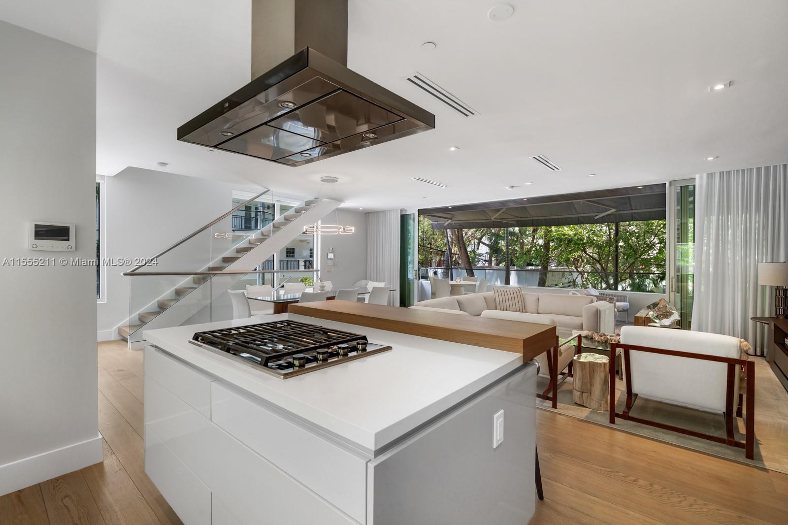234 Washington Ave D, Miami Beach, Florida 33139, 3 Bedrooms Bedrooms, ,3 BathroomsBathrooms,Residential,For Sale,234 Washington Ave D,A11555211