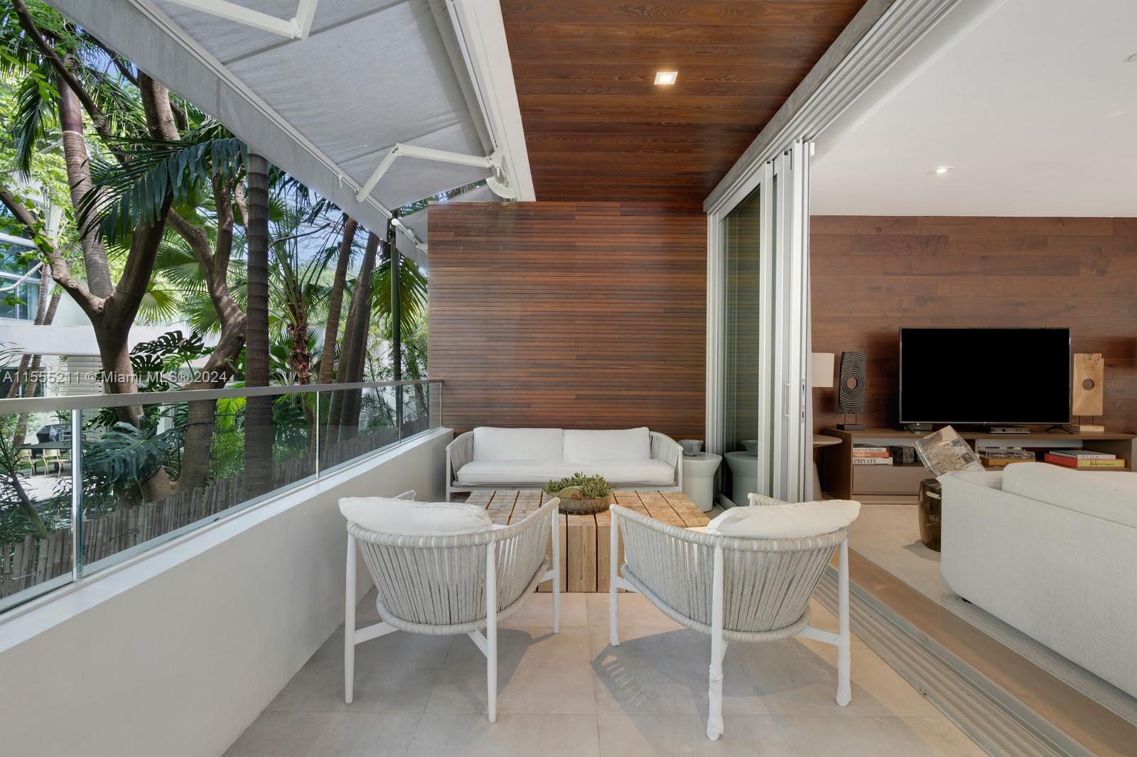 234 Washington Ave D, Miami Beach, Florida 33139, 3 Bedrooms Bedrooms, ,3 BathroomsBathrooms,Residential,For Sale,234 Washington Ave D,A11555211