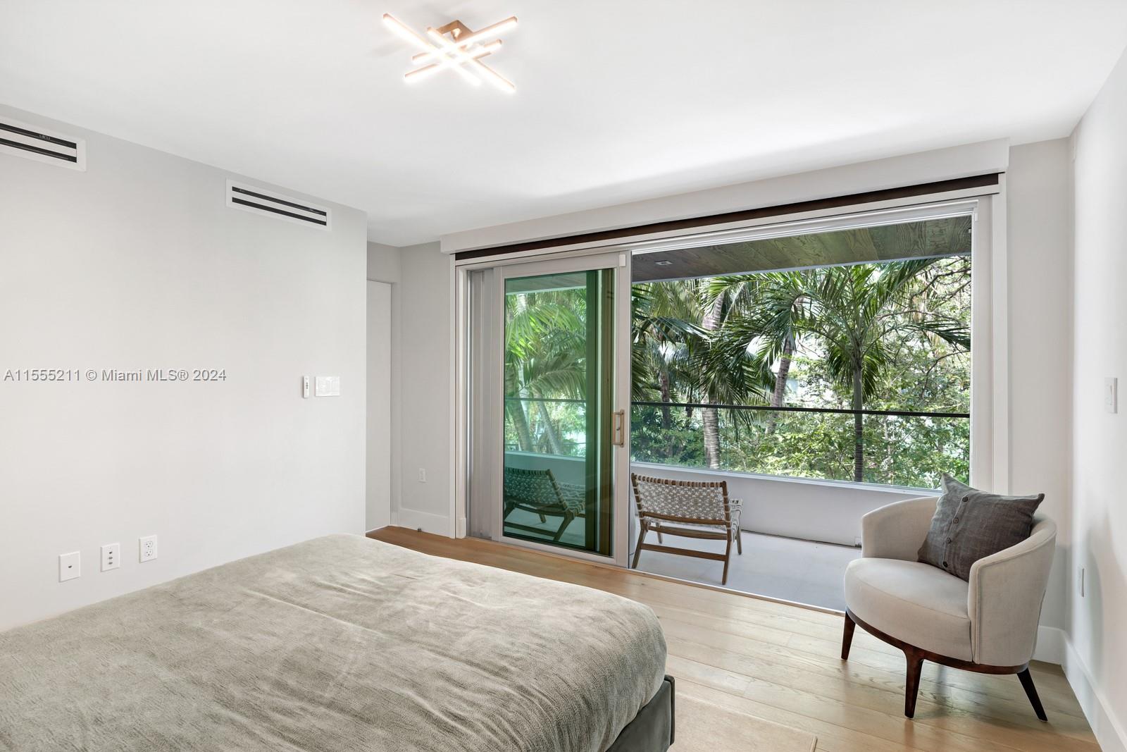 234 Washington Ave D, Miami Beach, Florida 33139, 3 Bedrooms Bedrooms, ,3 BathroomsBathrooms,Residential,For Sale,234 Washington Ave D,A11555211