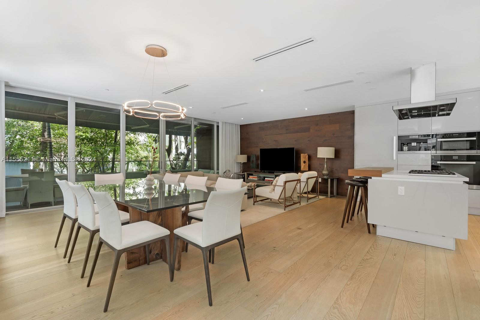 234 Washington Ave D, Miami Beach, Florida 33139, 3 Bedrooms Bedrooms, ,3 BathroomsBathrooms,Residential,For Sale,234 Washington Ave D,A11555211