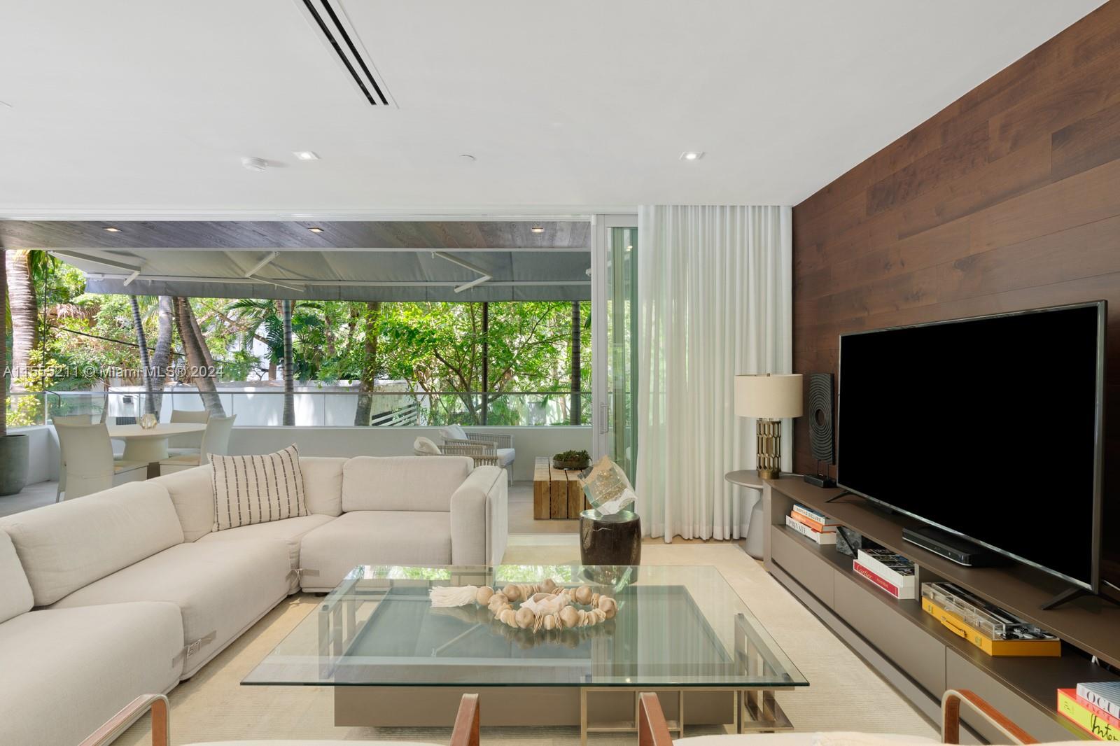 234 Washington Ave D, Miami Beach, Florida 33139, 3 Bedrooms Bedrooms, ,3 BathroomsBathrooms,Residential,For Sale,234 Washington Ave D,A11555211