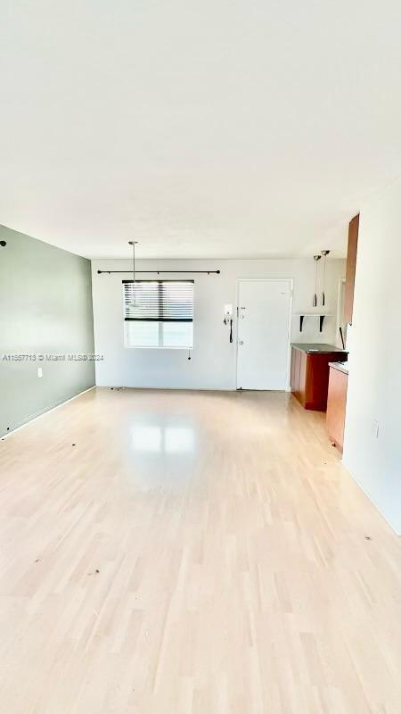 1631 NE 114th St 201, Miami, Florida 33181, 2 Bedrooms Bedrooms, ,2 BathroomsBathrooms,Residentiallease,For Rent,1631 NE 114th St 201,A11557713