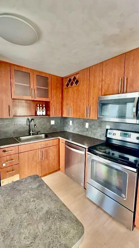 1631 NE 114th St 201, Miami, Florida 33181, 2 Bedrooms Bedrooms, ,2 BathroomsBathrooms,Residentiallease,For Rent,1631 NE 114th St 201,A11557713
