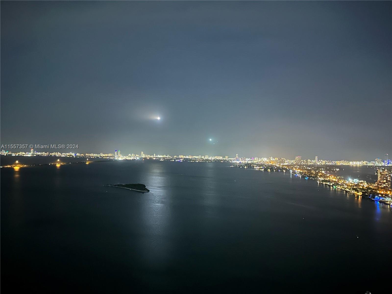 1900 N Bayshore Dr 4502, Miami, Florida 33132, 2 Bedrooms Bedrooms, ,2 BathroomsBathrooms,Residential,For Sale,1900 N Bayshore Dr 4502,A11557357