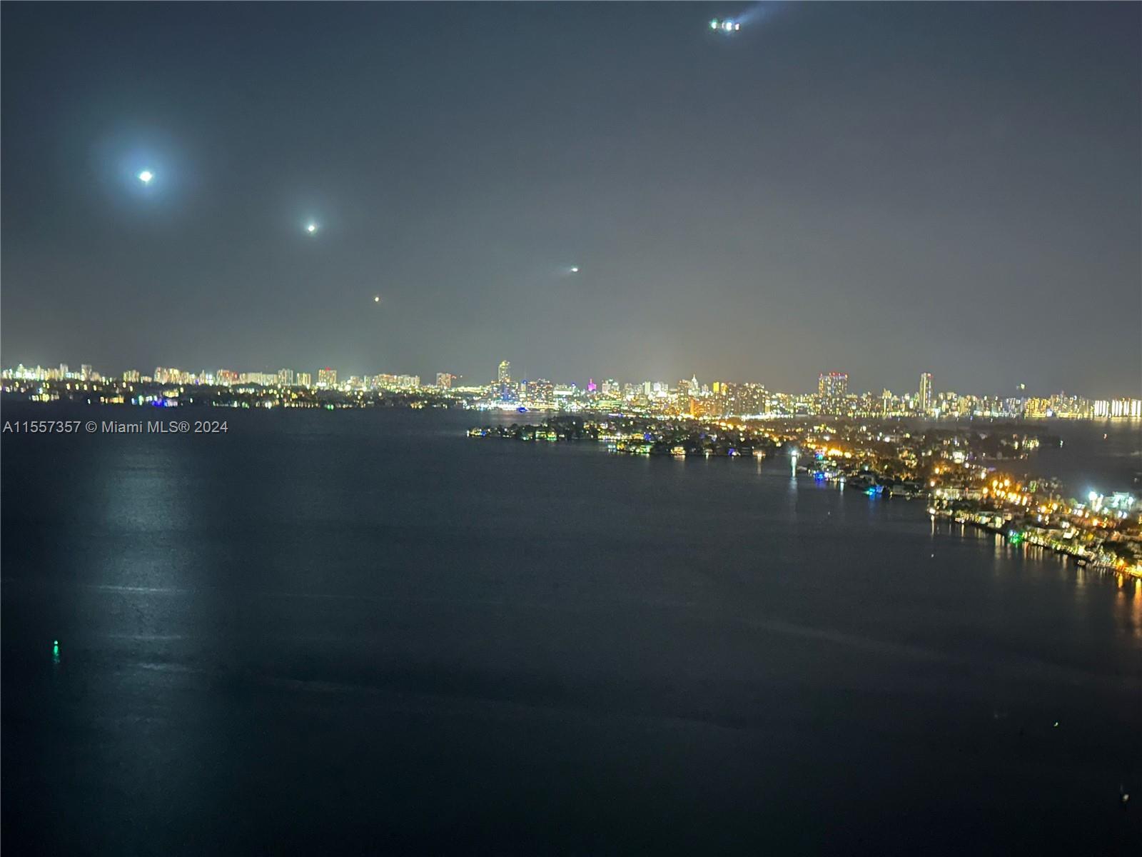 1900 N Bayshore Dr 4502, Miami, Florida 33132, 2 Bedrooms Bedrooms, ,2 BathroomsBathrooms,Residential,For Sale,1900 N Bayshore Dr 4502,A11557357