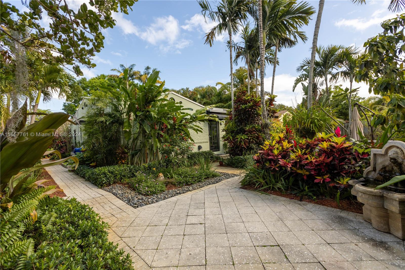 1332 NE 16th Ter, Fort Lauderdale, Florida 33304, 5 Bedrooms Bedrooms, ,3 BathroomsBathrooms,Residential,For Sale,1332 NE 16th Ter,A11557761
