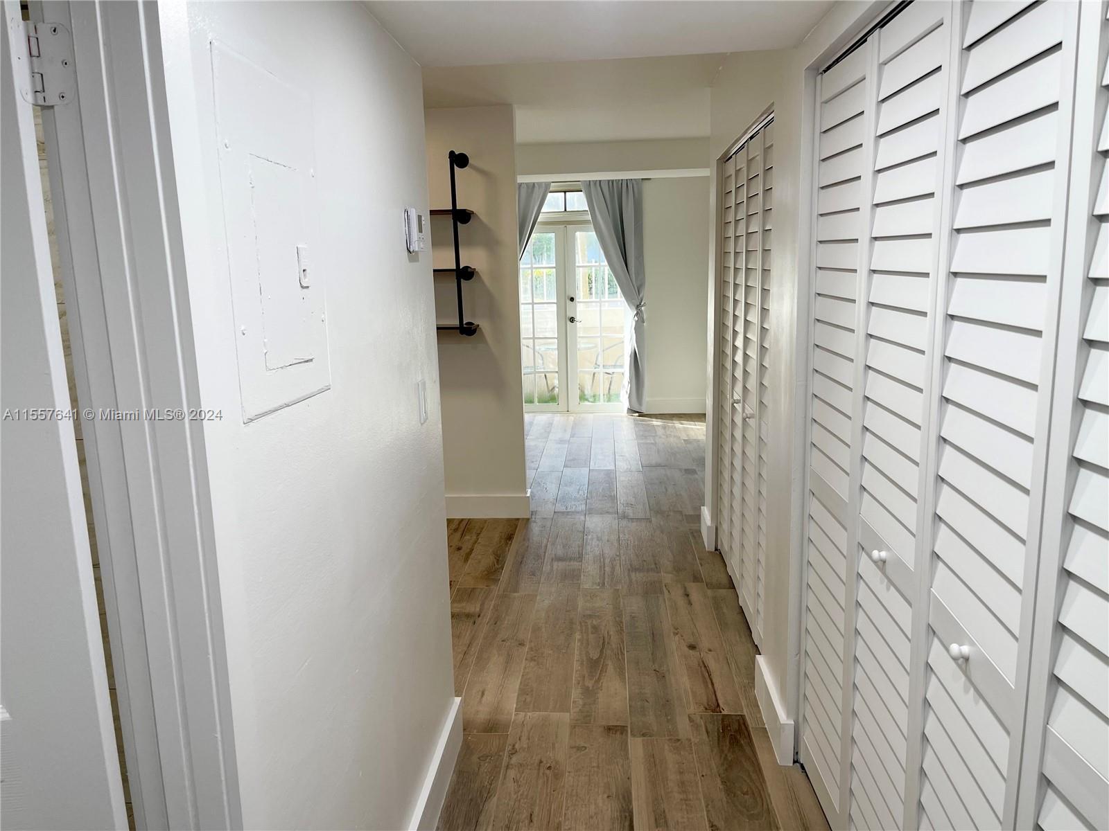 1280 S Alhambra Cir 1111A, Coral Gables, Florida 33146, ,1 BathroomBathrooms,Residentiallease,For Rent,1280 S Alhambra Cir 1111A,A11557641