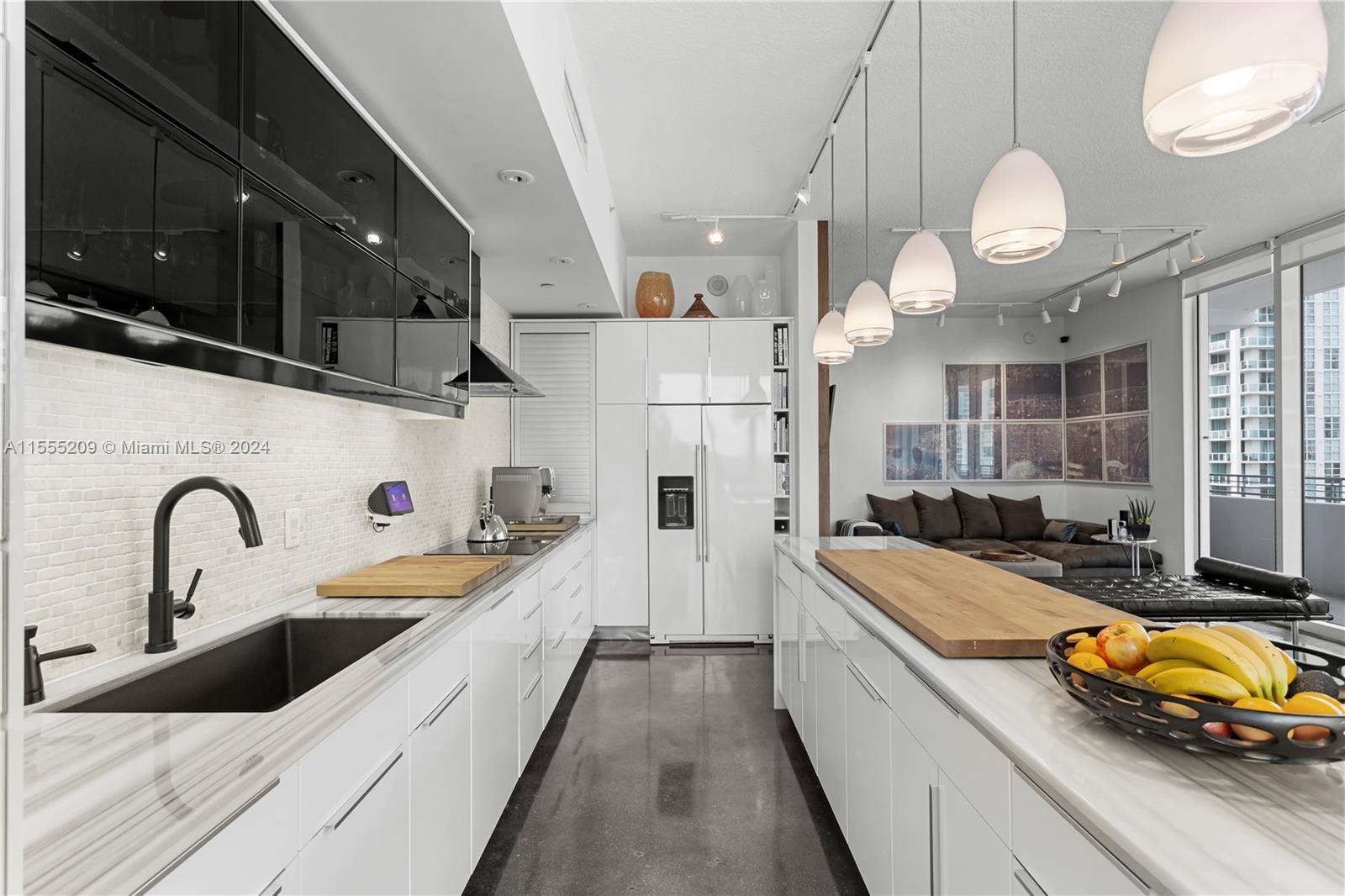 350 NE 24th St 1203, Miami, Florida 33137, 2 Bedrooms Bedrooms, ,2 BathroomsBathrooms,Residentiallease,For Rent,350 NE 24th St 1203,A11555209