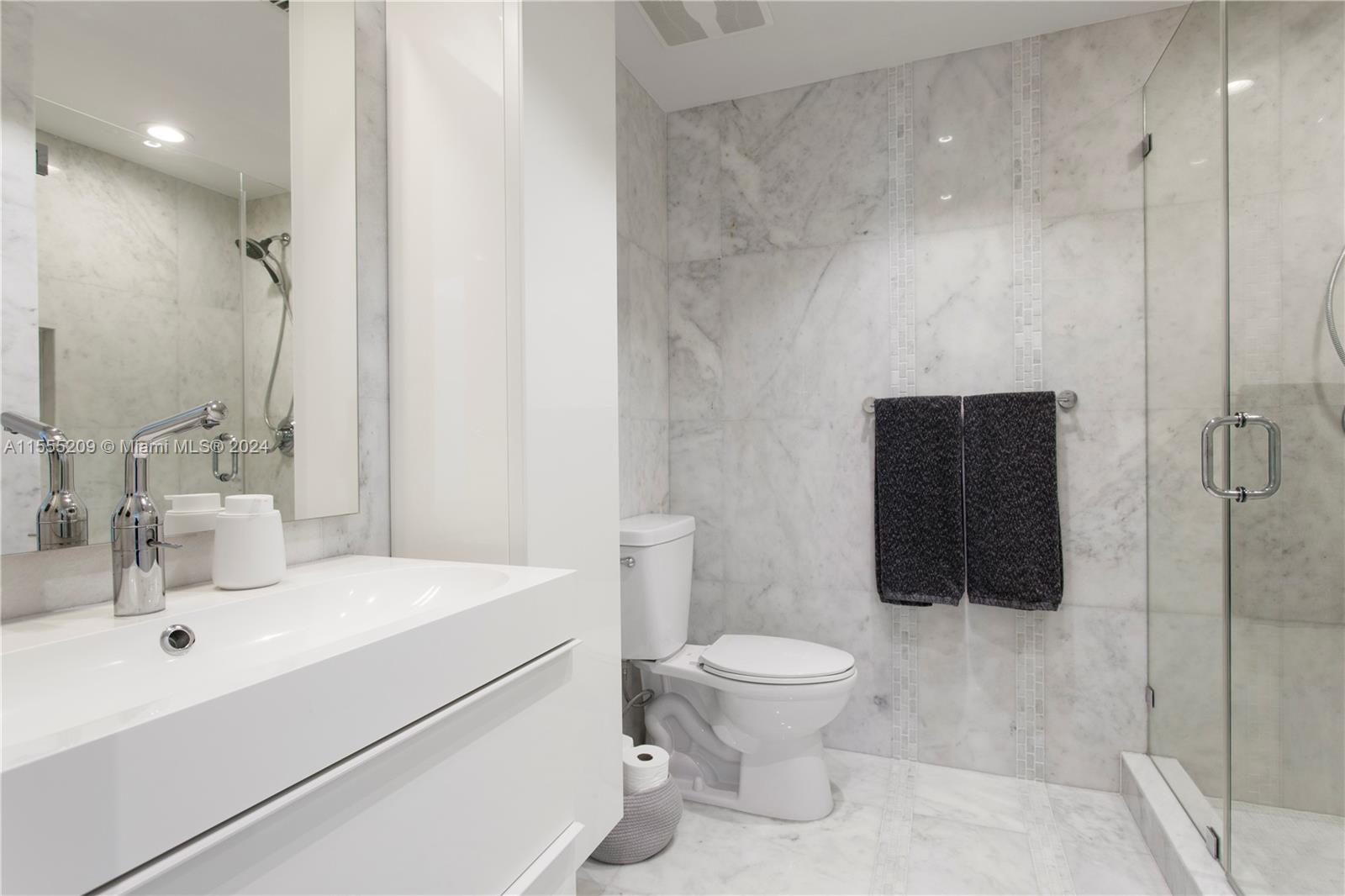 350 NE 24th St 1203, Miami, Florida 33137, 2 Bedrooms Bedrooms, ,2 BathroomsBathrooms,Residentiallease,For Rent,350 NE 24th St 1203,A11555209