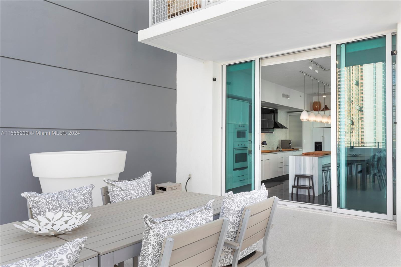 350 NE 24th St 1203, Miami, Florida 33137, 2 Bedrooms Bedrooms, ,2 BathroomsBathrooms,Residentiallease,For Rent,350 NE 24th St 1203,A11555209