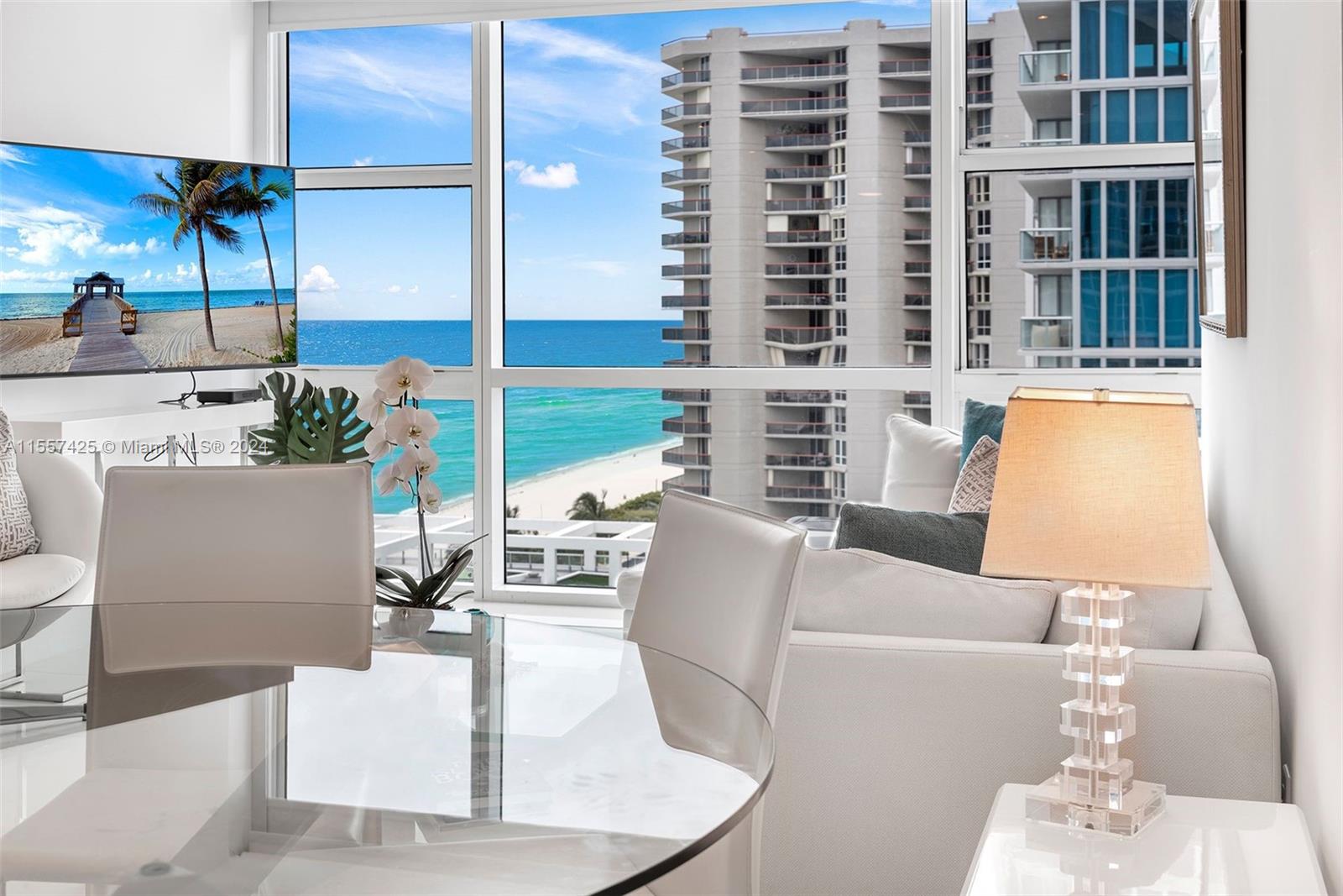 6801 Collins Ave 1206, Miami Beach, Florida 33141, 2 Bedrooms Bedrooms, ,2 BathroomsBathrooms,Residentiallease,For Rent,6801 Collins Ave 1206,A11557425