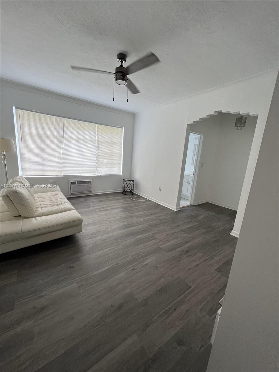 1611 SW Euclid Ave 3, Miami Beach, Florida 33139, ,1 BathroomBathrooms,Residentiallease,For Rent,1611 SW Euclid Ave 3,A11557771