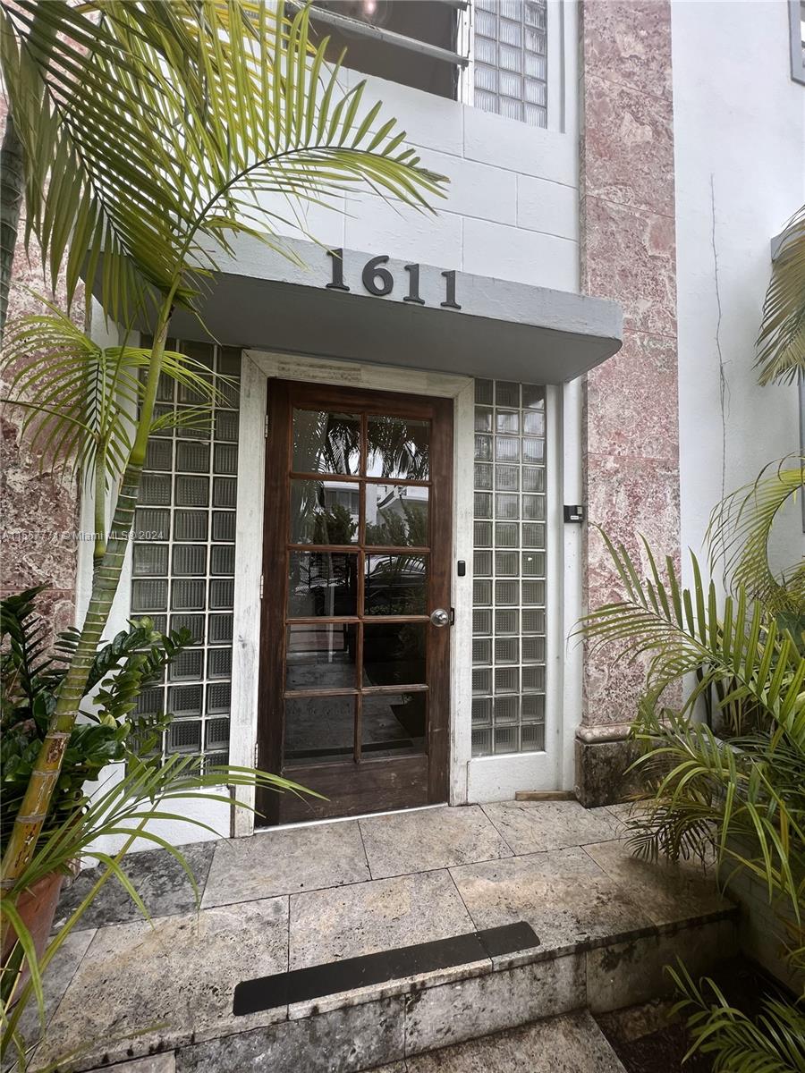 1611 SW Euclid Ave 3, Miami Beach, Florida 33139, ,1 BathroomBathrooms,Residentiallease,For Rent,1611 SW Euclid Ave 3,A11557771