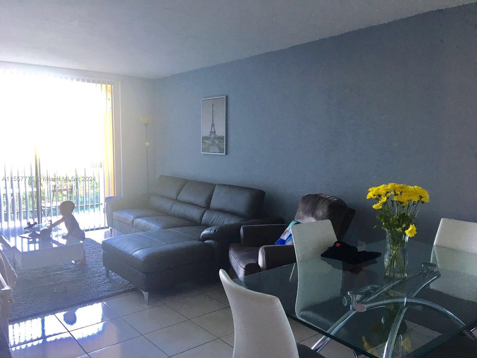9440 Fontainebleau Blvd 305, Miami, Florida 33172, 1 Bedroom Bedrooms, ,1 BathroomBathrooms,Residentiallease,For Rent,9440 Fontainebleau Blvd 305,A11557775