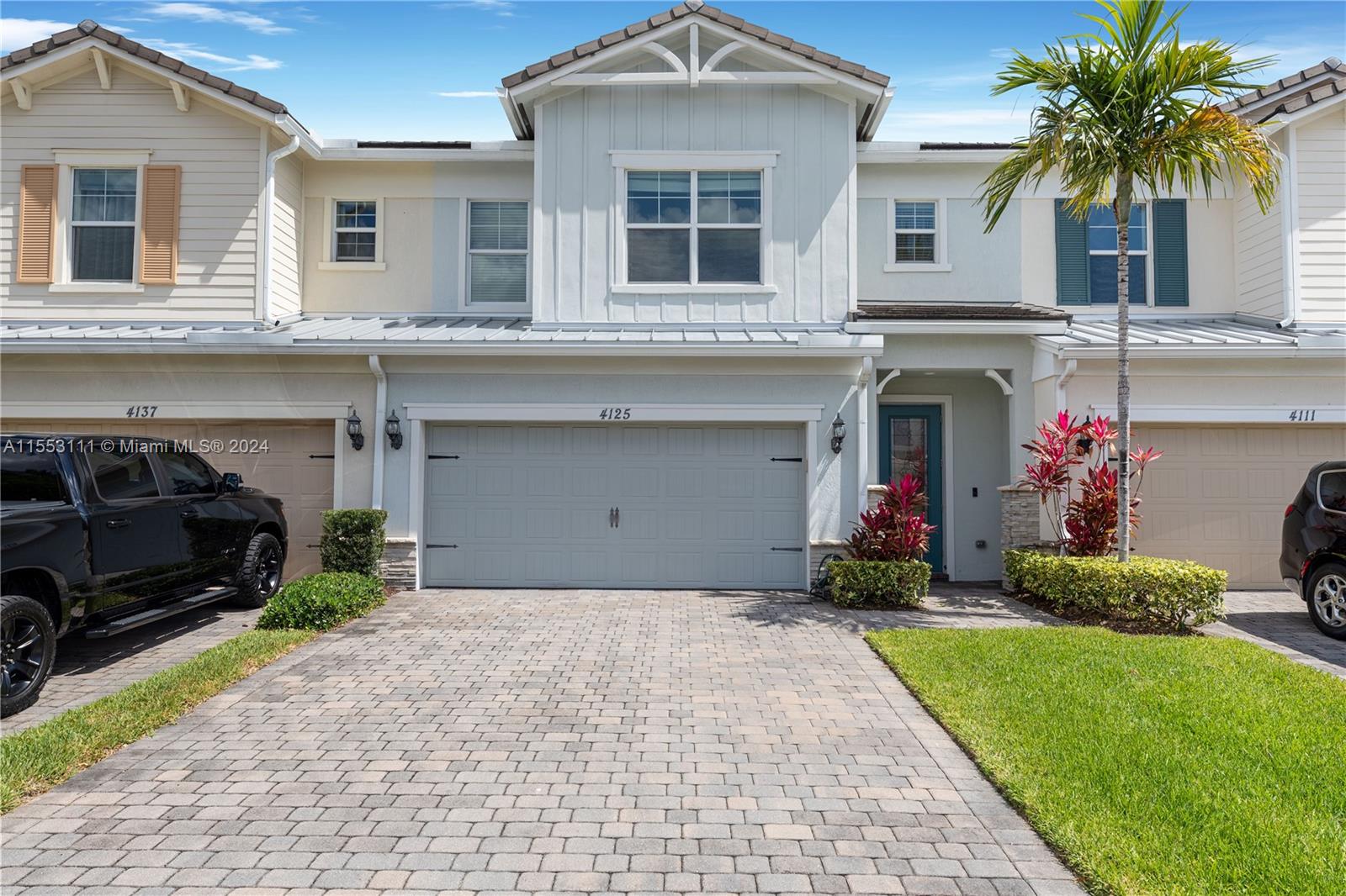 4125 Large Leaf Ln, Hollywood, Florida 33021, 3 Bedrooms Bedrooms, ,2 BathroomsBathrooms,Residential,For Sale,4125 Large Leaf Ln,A11553111