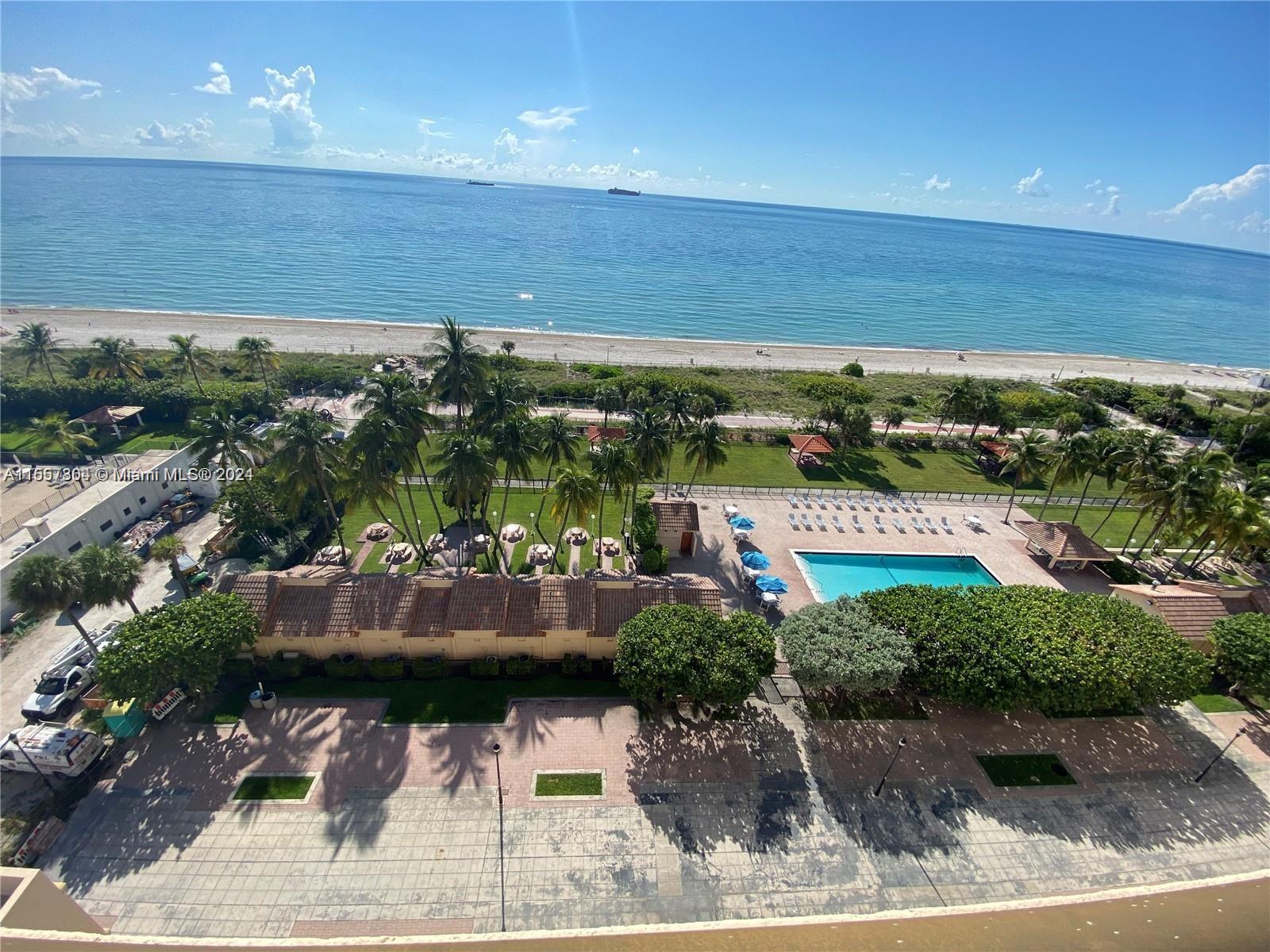 2555 Collins Ave 1201, Miami Beach, Florida 33140, 2 Bedrooms Bedrooms, ,2 BathroomsBathrooms,Residentiallease,For Rent,2555 Collins Ave 1201,A11557804