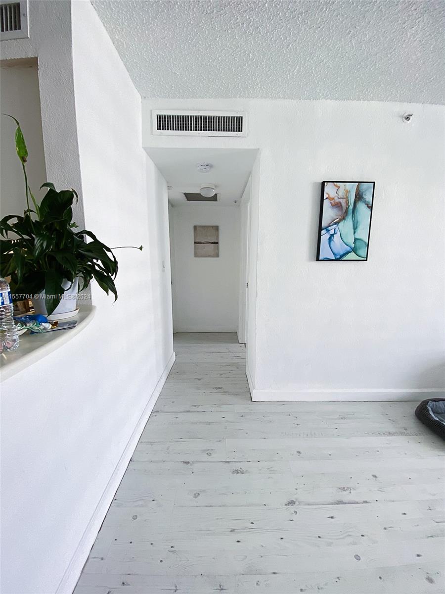 1500 Bay Rd 1158S, Miami Beach, Florida 33139, 1 Bedroom Bedrooms, ,1 BathroomBathrooms,Residentiallease,For Rent,1500 Bay Rd 1158S,A11557704
