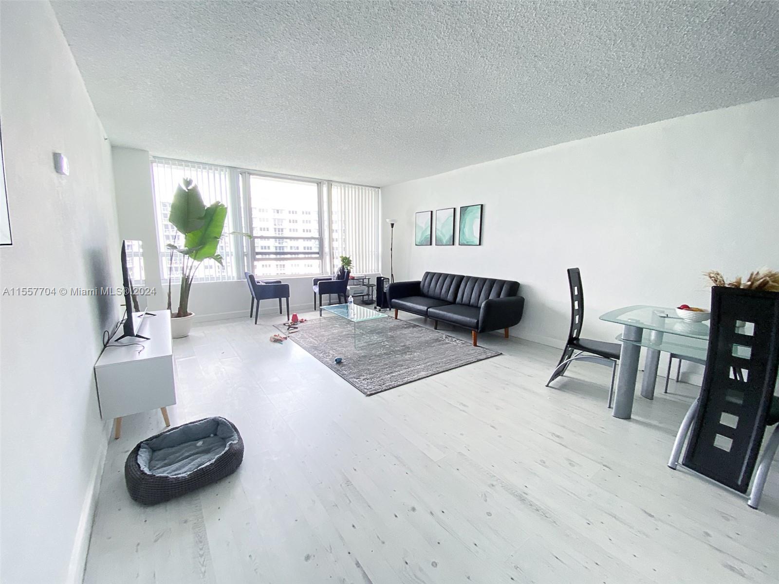 1500 Bay Rd 1158S, Miami Beach, Florida 33139, 1 Bedroom Bedrooms, ,1 BathroomBathrooms,Residentiallease,For Rent,1500 Bay Rd 1158S,A11557704