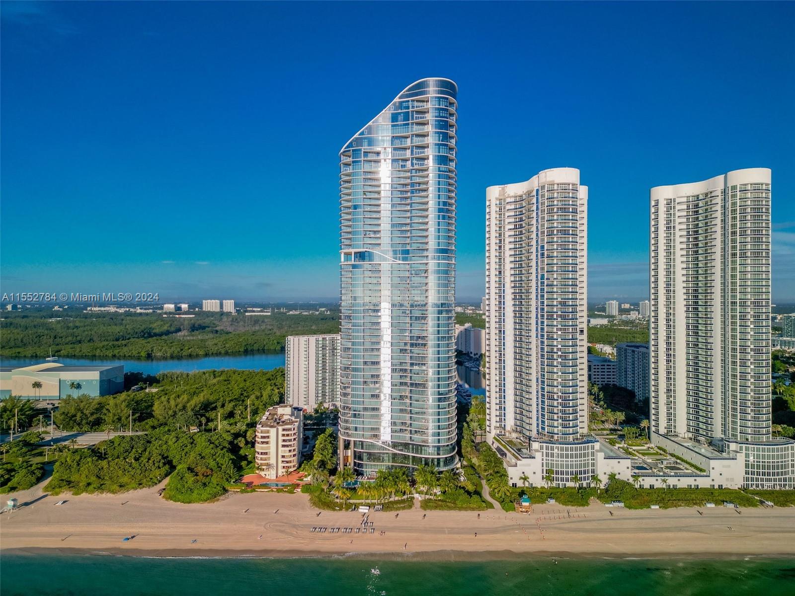 15701 Collins Ave 905, Sunny Isles Beach, Florida 33160, 4 Bedrooms Bedrooms, ,5 BathroomsBathrooms,Residential,For Sale,15701 Collins Ave 905,A11552784