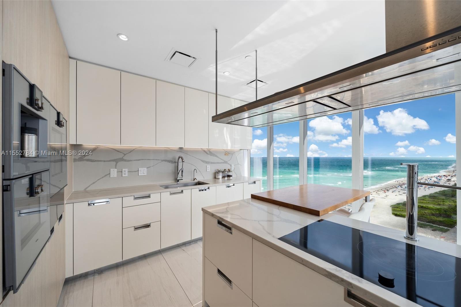 15701 Collins Ave 905, Sunny Isles Beach, Florida 33160, 4 Bedrooms Bedrooms, ,5 BathroomsBathrooms,Residential,For Sale,15701 Collins Ave 905,A11552784