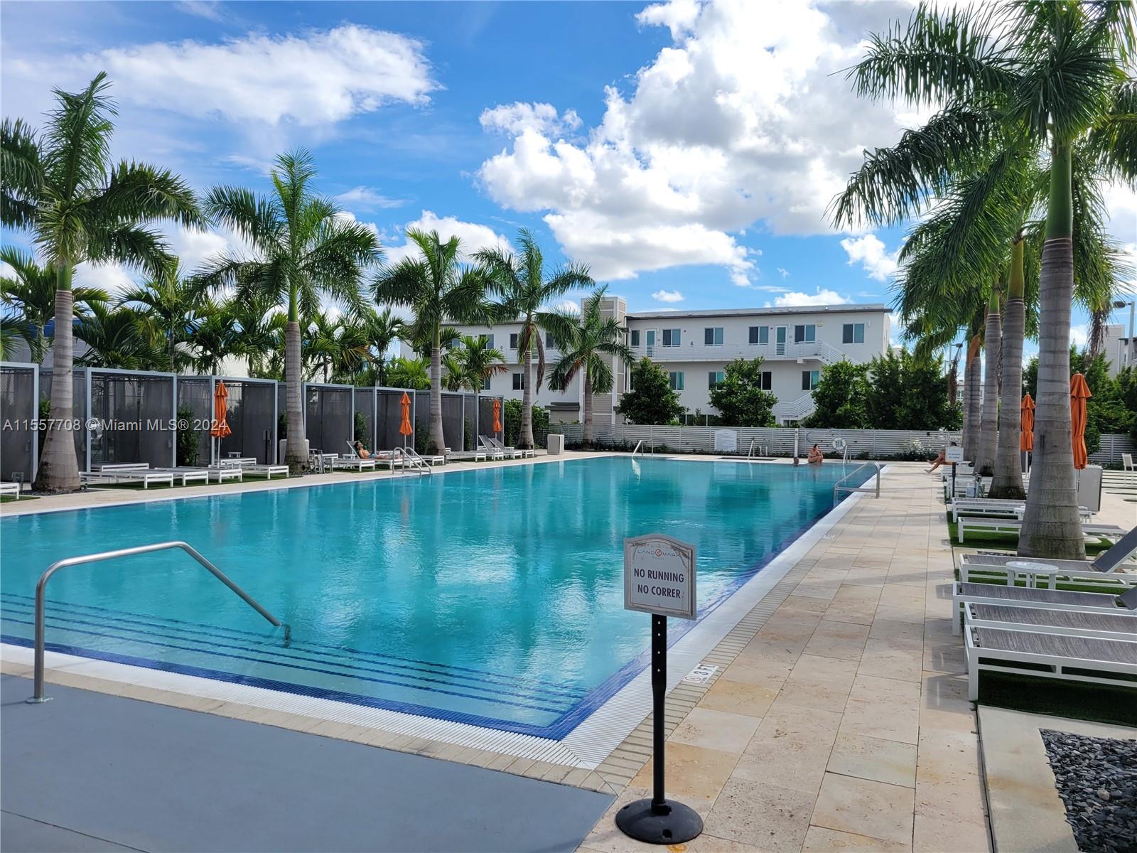 6401 NW 103rd Pl 105, Doral, Florida 33178, 3 Bedrooms Bedrooms, ,2 BathroomsBathrooms,Residential,For Sale,6401 NW 103rd Pl 105,A11557708