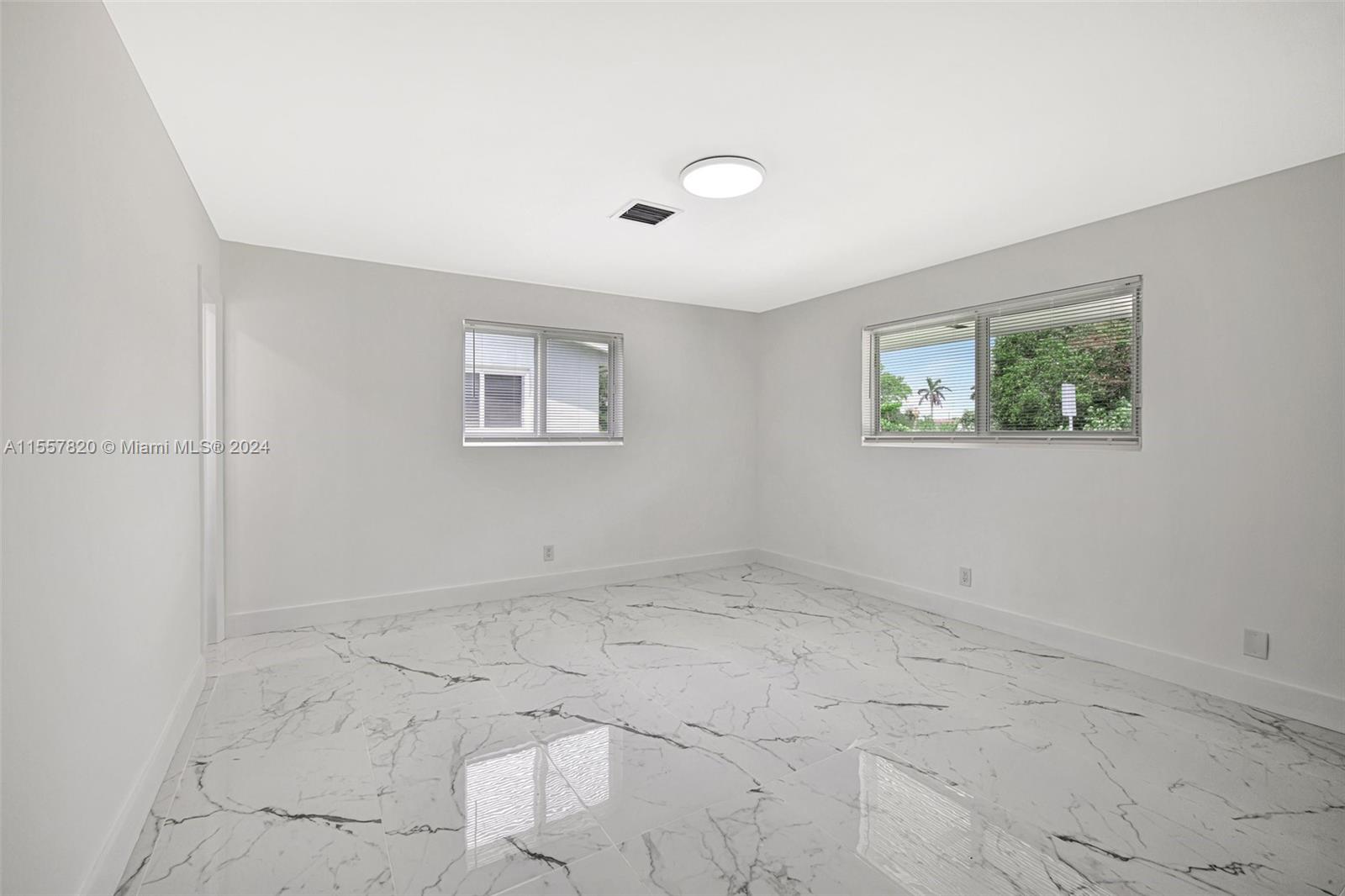 1326 Arthur St, Hollywood, Florida 33019, 3 Bedrooms Bedrooms, ,2 BathroomsBathrooms,Residential,For Sale,1326 Arthur St,A11557820