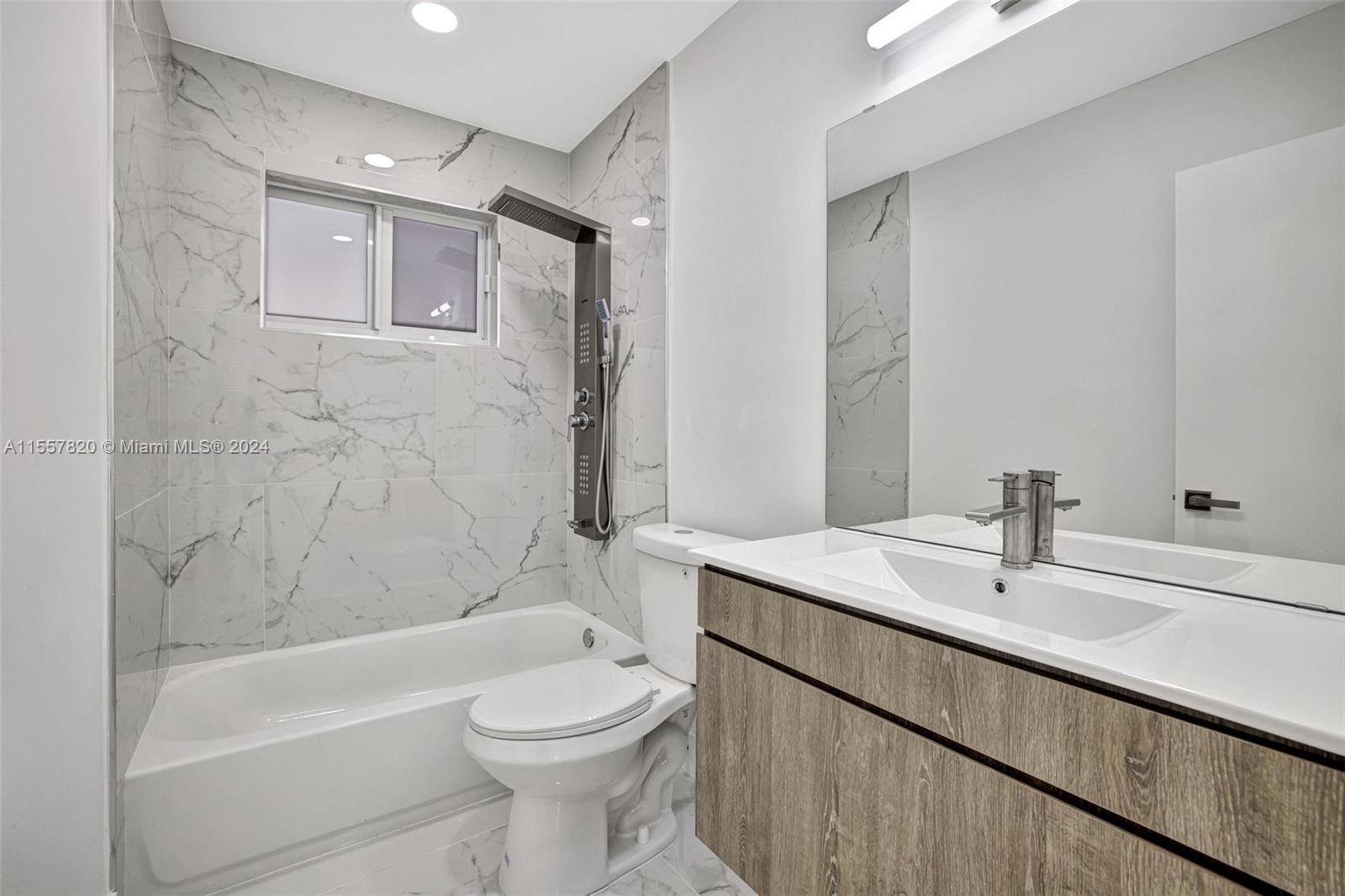 1326 Arthur St, Hollywood, Florida 33019, 3 Bedrooms Bedrooms, ,2 BathroomsBathrooms,Residential,For Sale,1326 Arthur St,A11557820