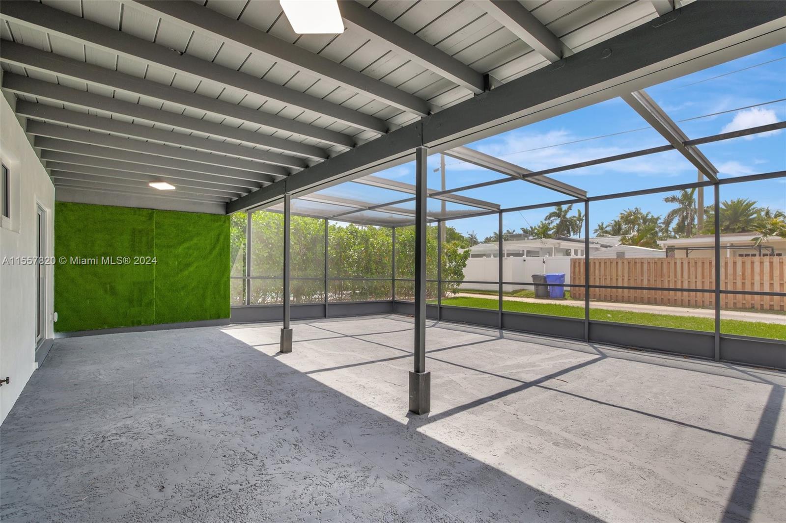 1326 Arthur St, Hollywood, Florida 33019, 3 Bedrooms Bedrooms, ,2 BathroomsBathrooms,Residential,For Sale,1326 Arthur St,A11557820